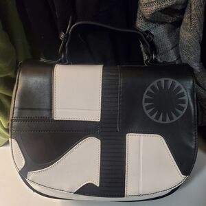 EUC Loungefly Disney Star Wars Executioner Trooper Crossbody Bag Purse